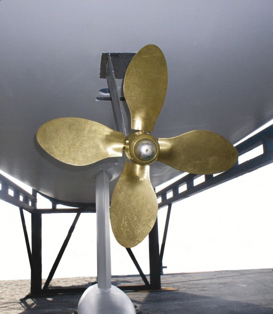 feathering propellers for sailboats