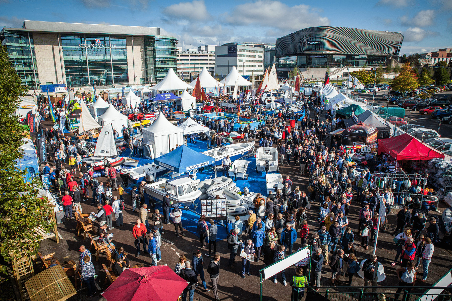 Gangways, Lights, Wempe and *something new* at the Southampton Boat Show 2017